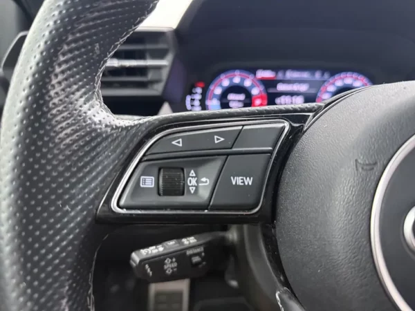 Photo 7 of 25 of WAUZZZGY5NA052218 Audi A3 Sportback 30 TFSI DSG S-Line