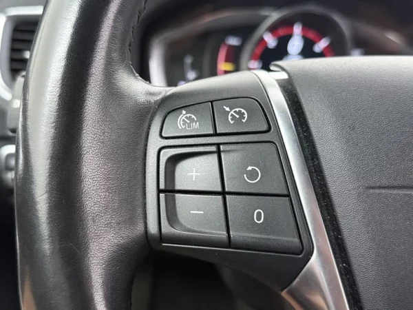 Volvo V60 2.4 D5 Twin Engine Lease Edition