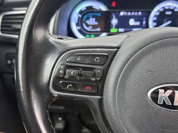 Kia Niro 1.6 GDi Hybrid DynamicLine Navi