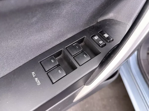 Toyota Auris Touring Sports 1.8 Hybrid Lease