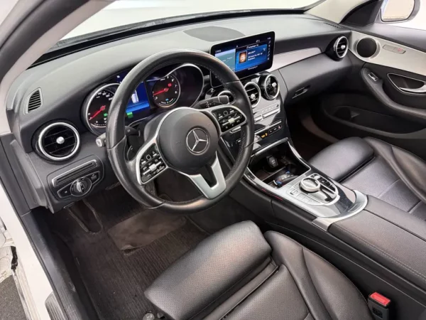 Mercedes-Benz C-Klasse Estate 200 AUT. Business Solution AMG