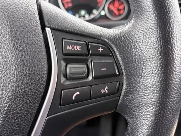 Photo 9 of 26 of WBA4A11010D401789 BMW 4 Serie Gran Coupé 420i Aut. Executive