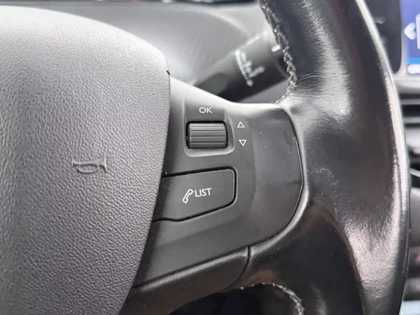 Peugeot 208 1.2 PureTech Allure