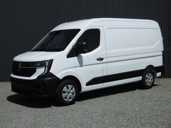 RENAULT MASTER 4 FGN 3T5 L2H2 DCI