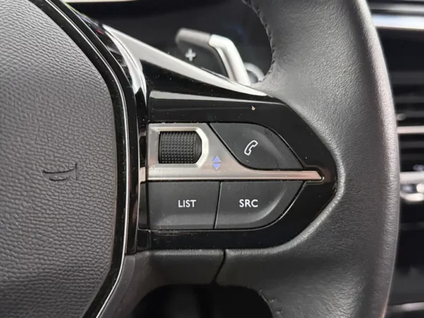 Peugeot 208 1.2 PureTech Aut. Blue Lease Allure Nav
