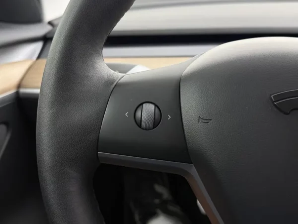 Photo 10 of 24 of LRW3E7FS5PC674103 Tesla Model 3 Standard RWD Plus 60