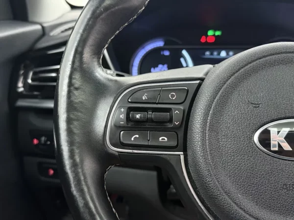 Photo 10 of 29 of KNACC81GFM5093437 Kia e-Niro DynamicPlusLine 64 kWh