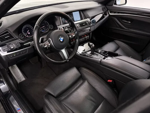 BMW 5 Serie Touring M550xd LED