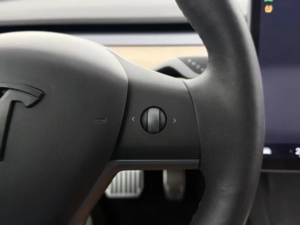 Photo 11 of 24 of LRW3E7FS5PC674103 Tesla Model 3 Standard RWD Plus 60