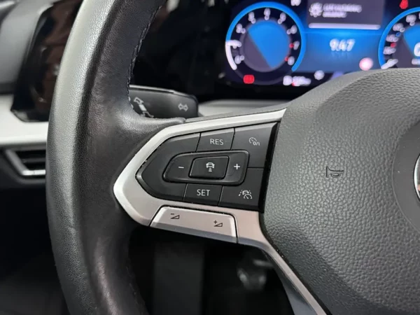 Volkswagen Golf Variant 1.0 TSI Life Business