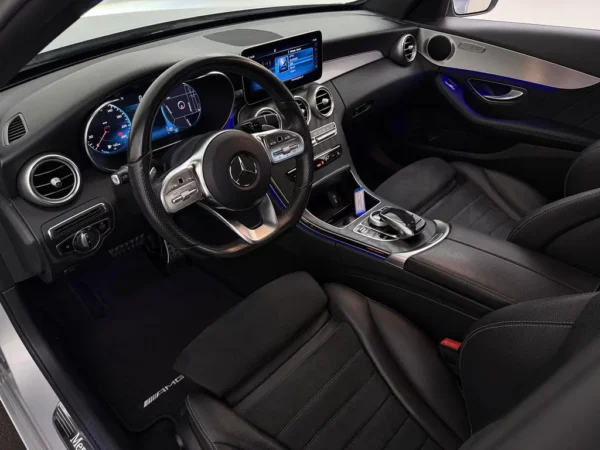 Mercedes-Benz C-Klasse 180 AUT. AMG Plus Upgrade Edition