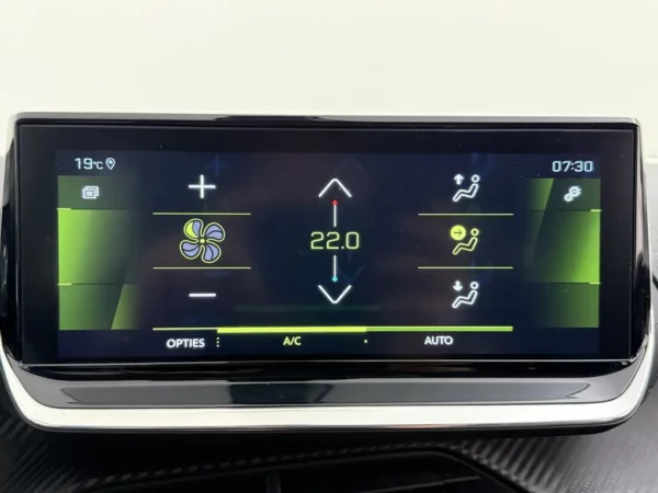 Peugeot 208 1.2 PureTech Aut. Blue Lease Allure Nav