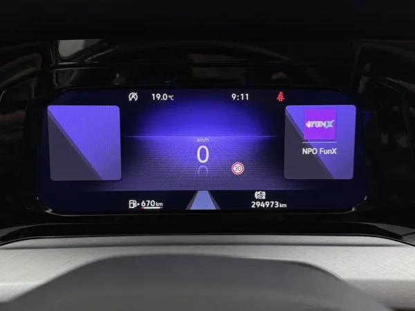 Photo 12 of 23 of WVWZZZCDZMW510352 Volkswagen Golf Variant 1.0 TSI Life LED