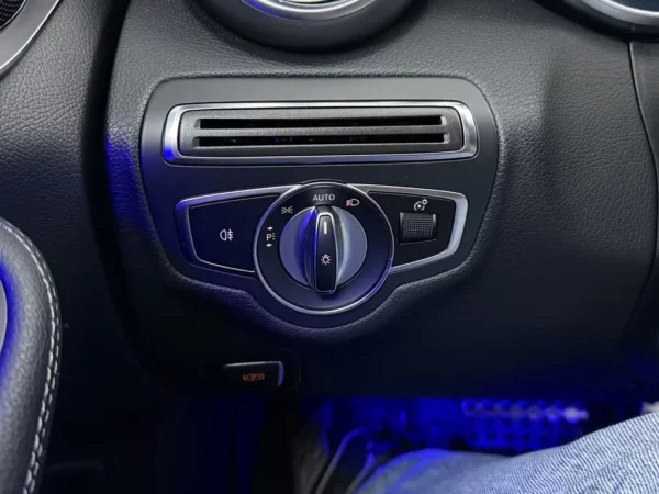 Mercedes-Benz C-Klasse 180 AUT. AMG Plus Upgrade Edition