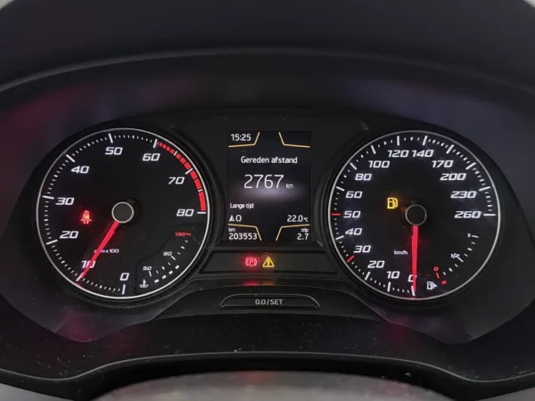 Photo 13 of 26 of VSSZZZ5FZJR065931 SEAT Leon 1.0 EcoTSI Style Business Intense