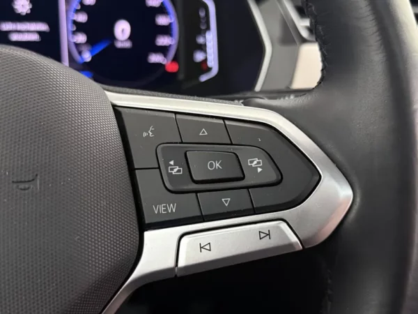 Volkswagen Passat Variant 1.5 TSI DSG R-Line
