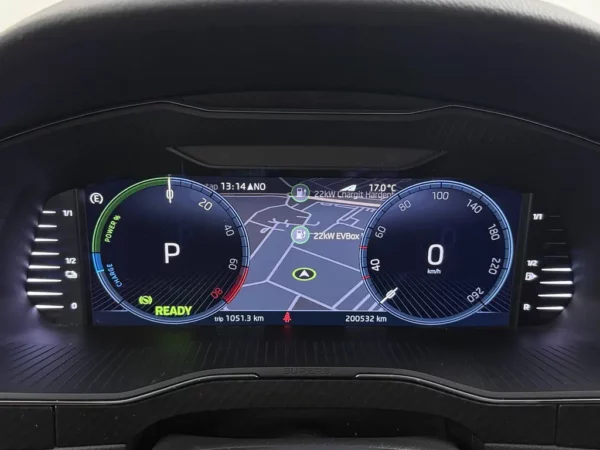 Skoda Superb Combi 1.4 TSI iV Sportline Business