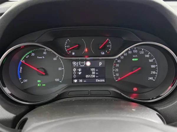 Opel Grandland X 1.6 Turbo Hybrid Innovation