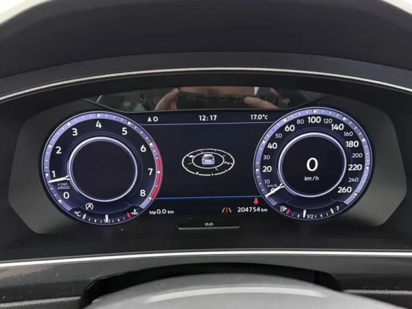 Photo 14 of 25 of WVGZZZ5NZHW892404 Volkswagen Tiguan 1.4 TSI Connected Series