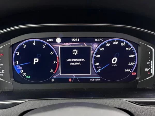 Volkswagen Passat Variant 1.5 TSI DSG R-Line