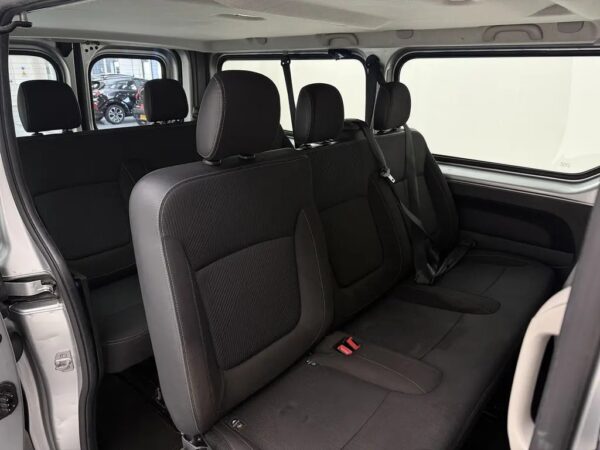 Renault Trafic Passenger 1.6 dCi Grand Authentique Energy