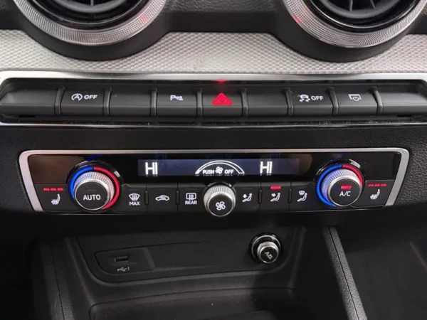 Audi Q2 35 TFSI Aut. Business Edition Navi