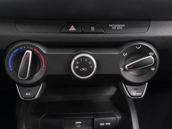 Kia Stonic 1.0 T-GDi MHEV DynamicLine (5-drs
