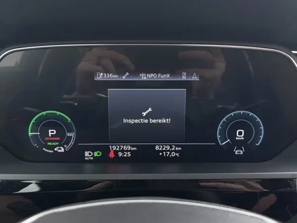 Audi Q8 e-tron 50 quattro Advanced Edition