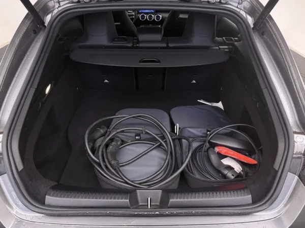 Mercedes-Benz CLA-Klasse Shooting Brake 250e Star Edition AMG-Line