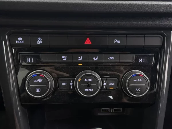 Volkswagen T-Roc 1.5 TSI Aut. Sport LED
