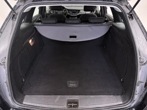 Opel Astra Sports Tourer 1.2 Edition Airco