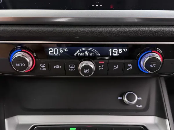 Audi Q3 45 TFSI e Advanced Edition LED