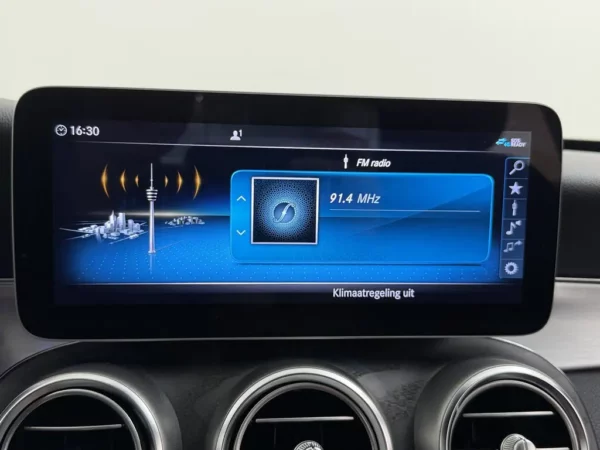 Mercedes-Benz C-Klasse 180 AUT. AMG Plus Upgrade Edition