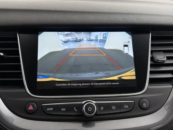 Photo 17 of 27 of W0VZ4DGZ8M6831889 Opel Grandland X 1.6 Turbo Hybrid Ultimate