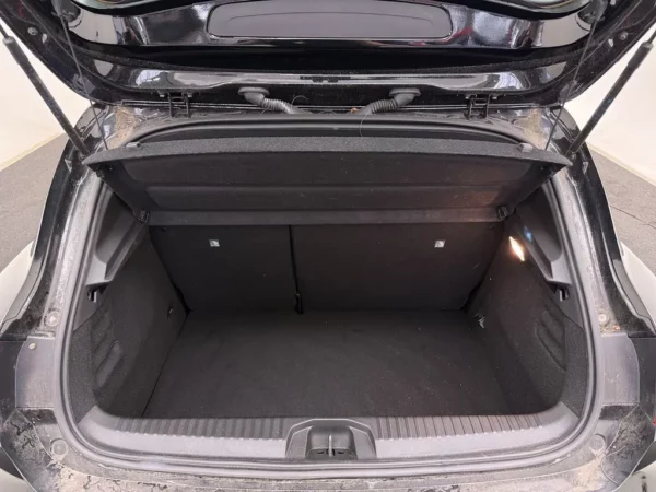 Renault Clio 1.6 E-Tech Hybrid 140 Intens Led
