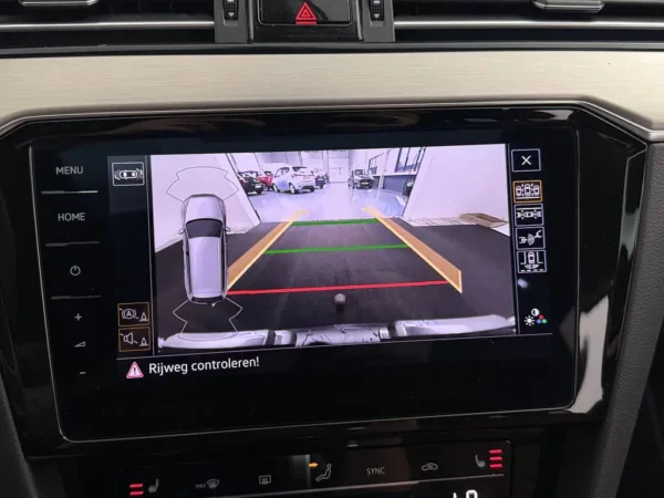 Volkswagen Passat Variant 1.5 TSI DSG R-Line