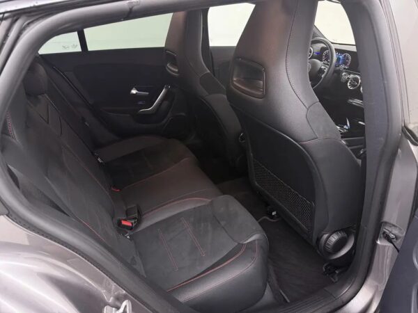 Mercedes-Benz CLA-Klasse Shooting Brake 250e Star Edition AMG-Line