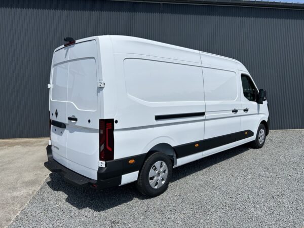 RENAULT MASTER 4 FGN 3T5 L3H2 DCI