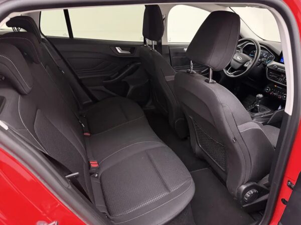 Ford FOCUS Wagon 1.5 EcoBlue Trend Edition Business