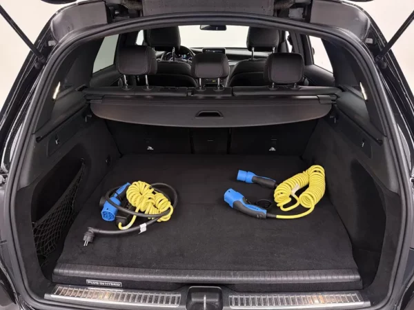 Photo 20 of 28 of WDC2539541F225842 Mercedes-Benz GLC 350e 4MATIC Ambition