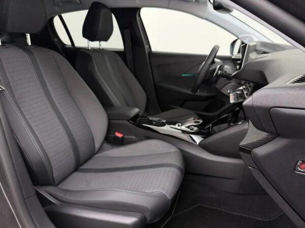 Peugeot 208 1.2 PureTech Aut. Blue Lease Allure Nav