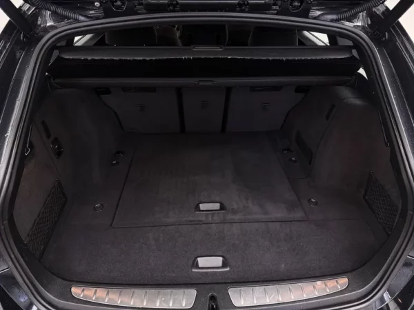 Photo 21 of 28 of WBA3G11050KN39504 BMW 3 Serie Touring 316i Executive M-Sport
