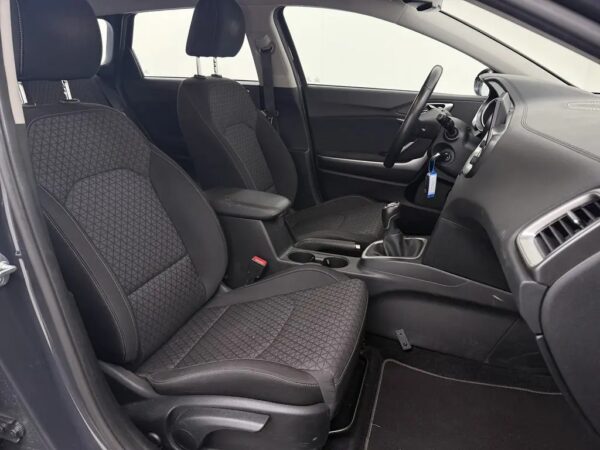 Photo 22 of 24 of U5YH5812AML099487 Kia Ceed Sportswagon 1.0 T-GDi DynamicLine