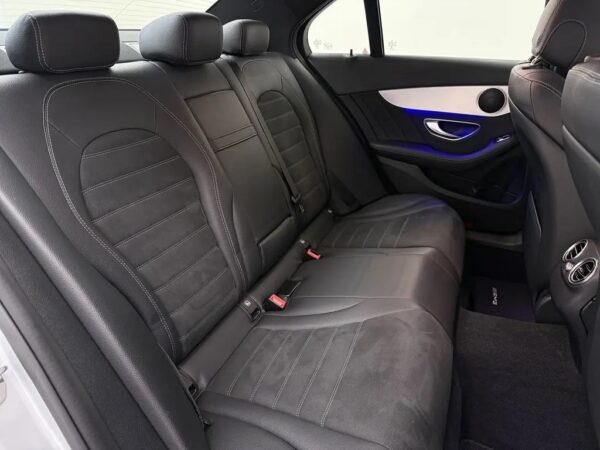 Mercedes-Benz C-Klasse 180 AUT. AMG Plus Upgrade Edition