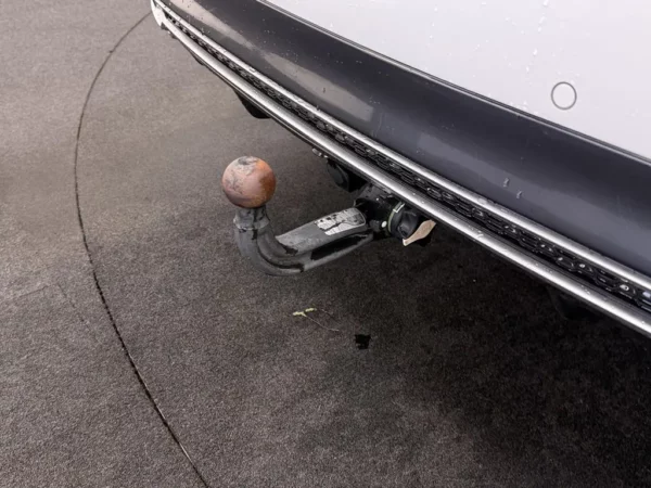 Photo 22 of 29 of WAUZZZFY9K2102559 Audi Q5 55 TFSI e Quattro Competition