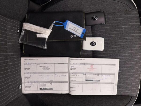 Renault Clio 1.6 E-Tech Hybrid 140 Intens Led