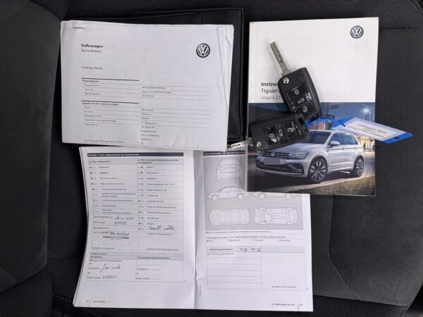 Photo 24 of 25 of WVGZZZ5NZHW892404 Volkswagen Tiguan 1.4 TSI Connected Series