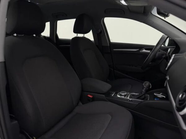 Audi A3 Sportback 1.4 e-tron Lease Edition