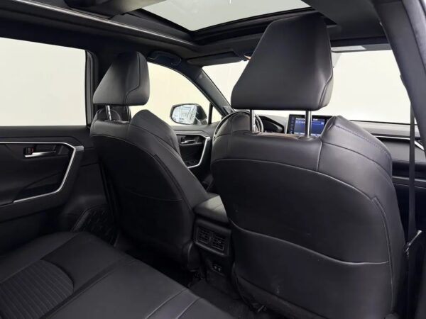 Toyota RAV4 2.5 Hybrid AWD Bi-Tone Pano