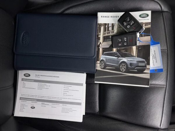Land Rover Range Rover Evoque 2.0 P200 AWD R-Dynamic Hello Edition